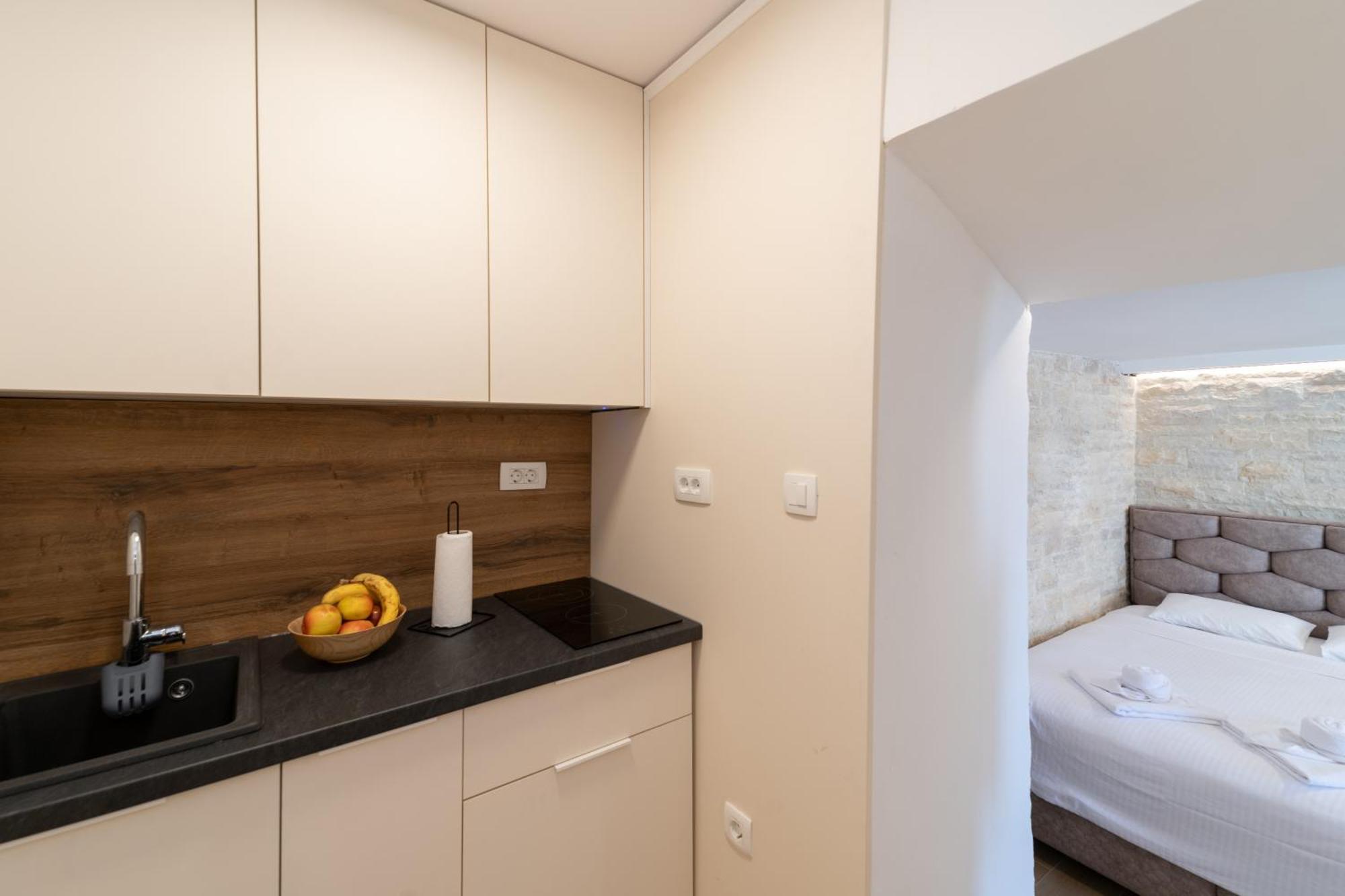 Christian Studio Apartments Ουμάγκ Εξωτερικό φωτογραφία