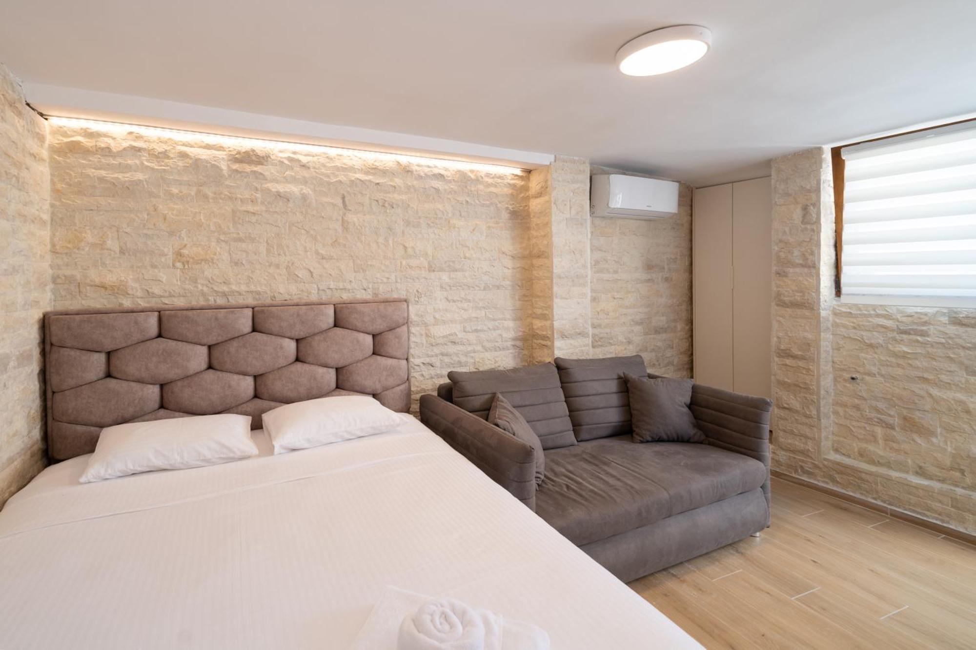 Christian Studio Apartments Ουμάγκ Εξωτερικό φωτογραφία
